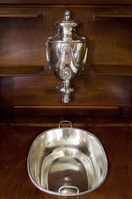 2001_2010\2009.0153pot_bak.jpg; 2009.0153; ;